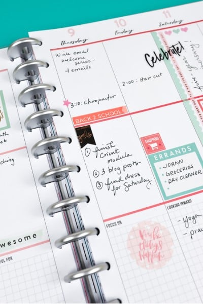 Image of a weekly planner