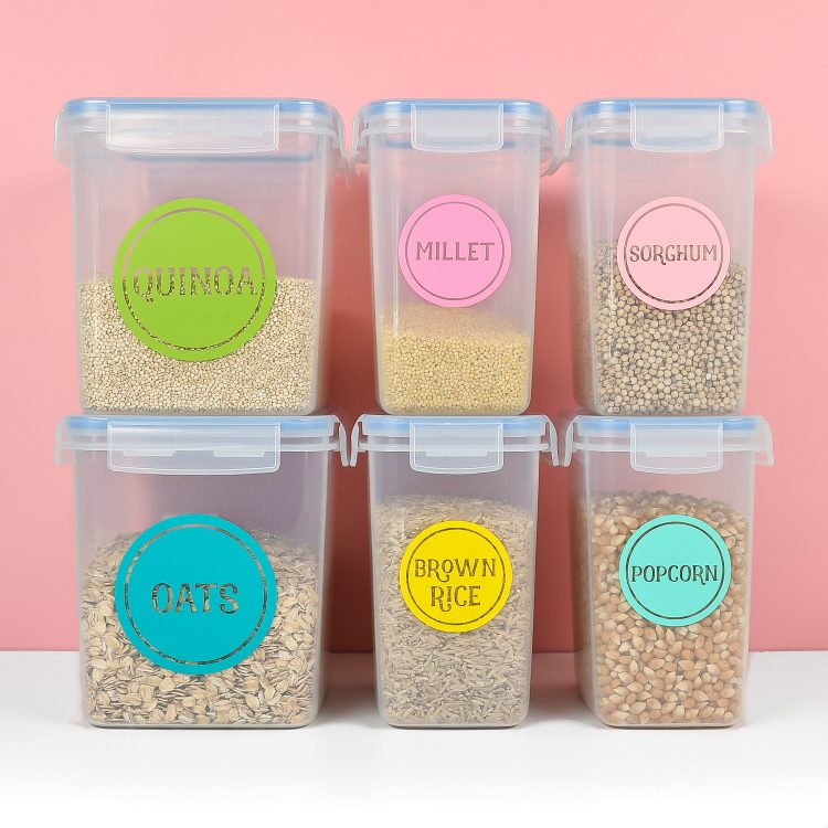 Organize your pantry with these vinyl pantry labels! Download this ultimate bundle of 126 SVG labels, and cut them out on your Cricut or other electronic cutting machine! Includes a tutorial for applying the vinyl labels to your jars or canisters.